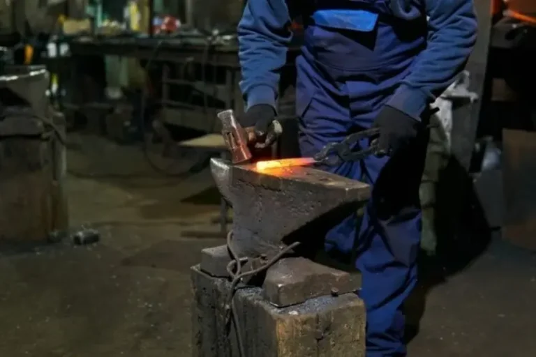Mã ngành 2591: Mã ngành rèn, dập, ép và cán kim loại