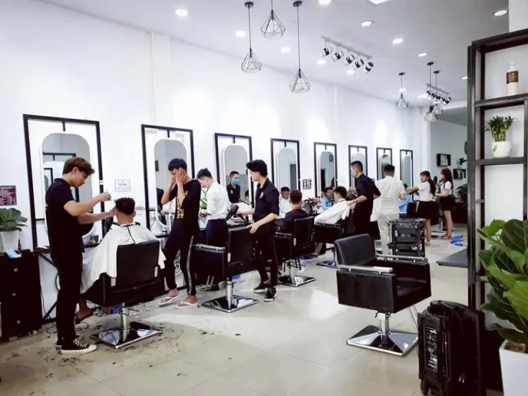Mở tiệm cắt tóc cần những gì? Kinh nghiệm thành công