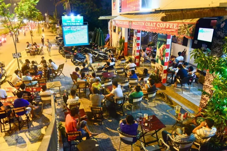 Hướng dẫn thủ tục mở quán nhậu nhanh chóng, đúng luật